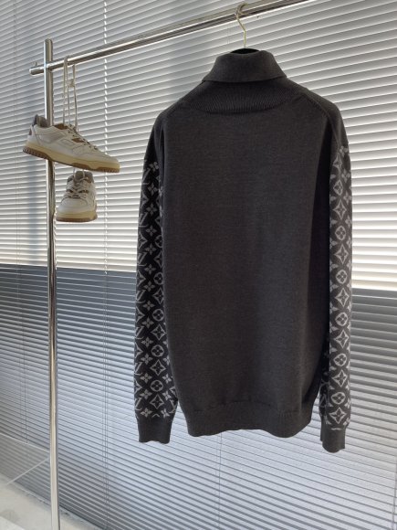 Louis Vuitton - Мужская кофта свитер TJ_2012LV13 Louis Vuitton - Мужская кофта свитер TJ_2012LV13