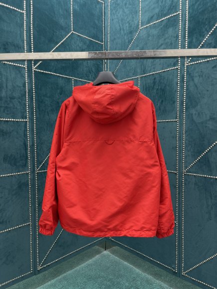 Louis Vuitton - Мужская двухсторонняя куртка ветровка DZ_0503LV2 Louis Vuitton - Мужская двухсторонняя куртка ветровка DZ_0503LV2