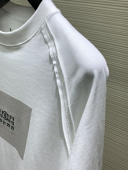 Maison Margiela MM6 - Мужская футболка майка TI_1207MM2 Maison Margiela MM6 - Мужская футболка майка TI_1207MM2
