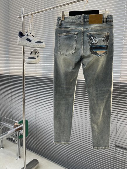 Louis Vuitton - Мужские штаны джинсы DZ_2808LV4 Louis Vuitton - Мужские штаны джинсы DZ_2808LV4