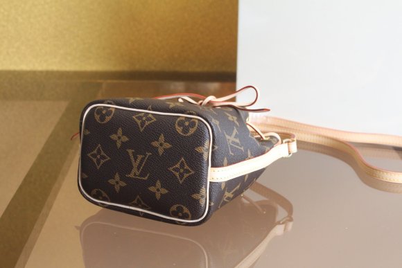 Louis Vuitton Petit Noe Женская сумка - кисет LV_1202LV3 Louis Vuitton Petit Noe Женская сумка - кисет LV_1202LV3