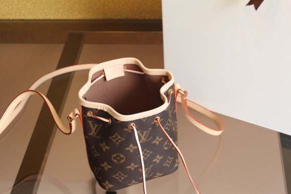Louis Vuitton Petit Noe Женская сумка - кисет LV_1202LV3 Louis Vuitton Petit Noe Женская сумка - кисет LV_1202LV3