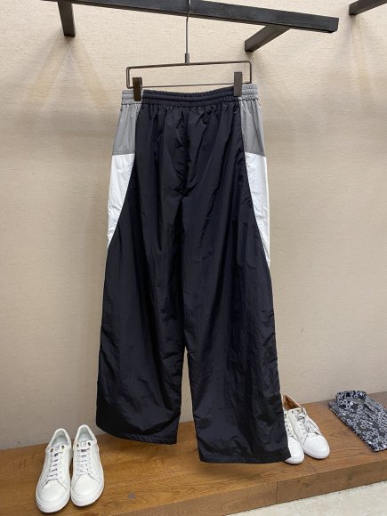 Balenciaga - Мужские спортивные штаны DZ_2009BA2 Balenciaga - Мужские спортивные штаны DZ_2009BA2