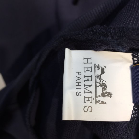 Hermes - Мужской спортивный костюм KN_3110HE4 Hermes - Мужской спортивный костюм KN_3110HE4