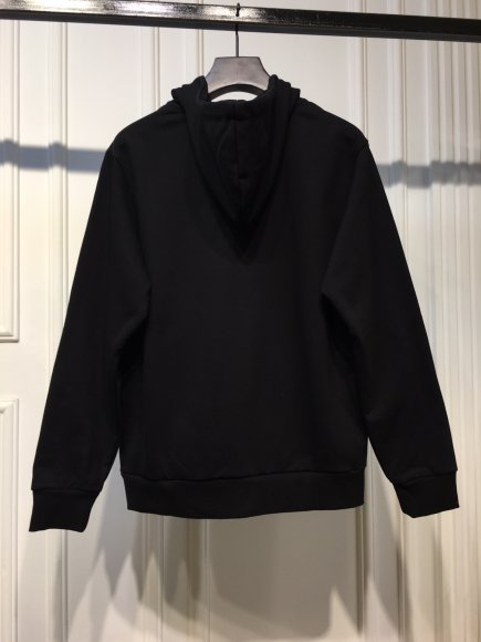 Hermes - Мужской спортивный костюм KN_3110HE4 Hermes - Мужской спортивный костюм KN_3110HE4