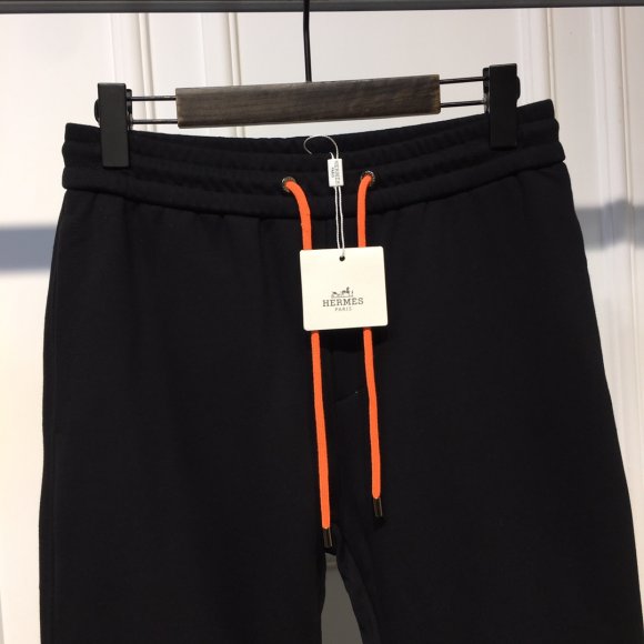 Hermes - Мужской спортивный костюм KN_3110HE4 Hermes - Мужской спортивный костюм KN_3110HE4