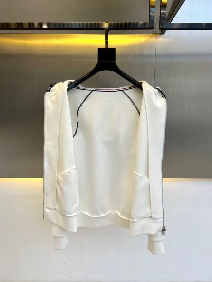 Moncler - Мужская кофта толстовка DZ_0501MO10 Moncler - Мужская кофта толстовка DZ_0501MO10