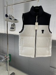 Ami - Мужской жилет пуховик TJ_2911AM8