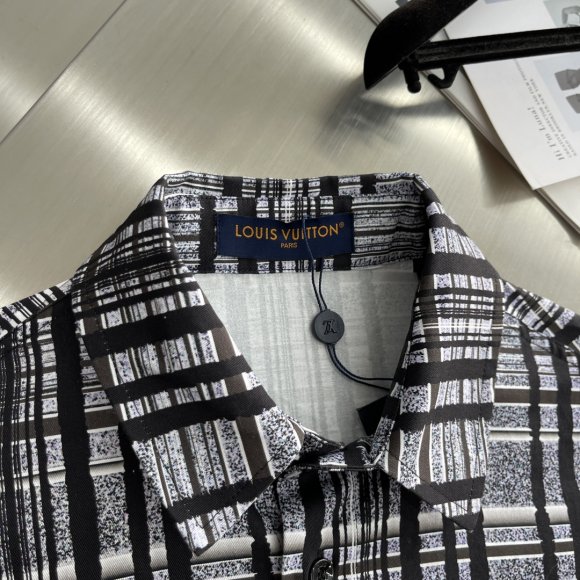 Louis Vuitton - Мужская рубашка куртка TJ_0508LV4