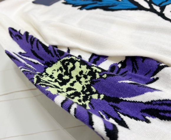 Louis Vuitton - Мужская кофта свитер KO_0409LV5 Louis Vuitton - Мужская кофта свитер KO_0409LV5