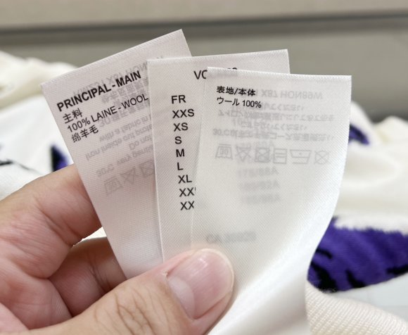 Louis Vuitton - Мужская кофта свитер KO_0409LV5 Louis Vuitton - Мужская кофта свитер KO_0409LV5