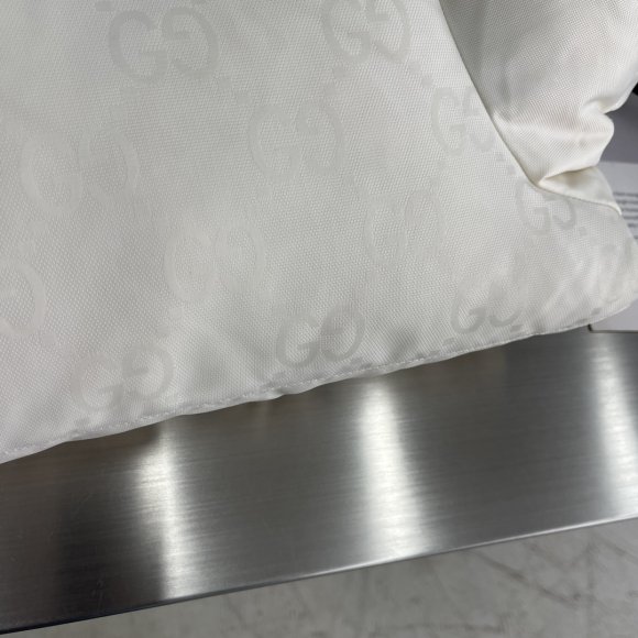 Gucci - Мужская куртка пуховик TJ_2911GU9 Gucci - Мужская куртка пуховик TJ_2911GU9