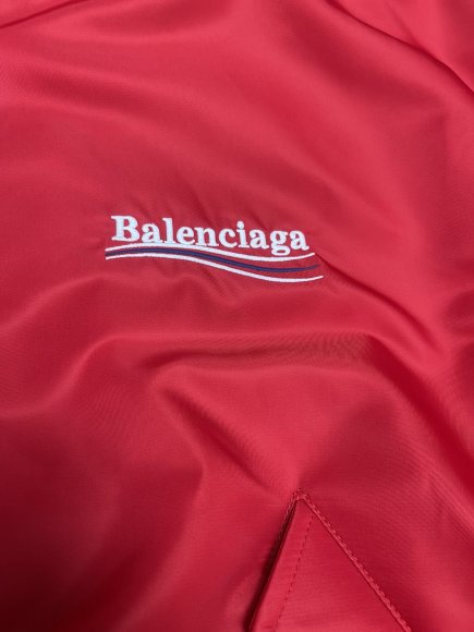 Balenciaga Political Campaign - Мужская куртка бомбер 4M_0610BA1 Balenciaga Political Campaign - Мужская куртка бомбер 4M_0610BA1