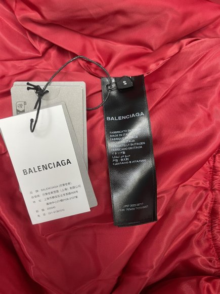 Balenciaga Political Campaign - Мужская куртка бомбер 4M_0610BA1 Balenciaga Political Campaign - Мужская куртка бомбер 4M_0610BA1