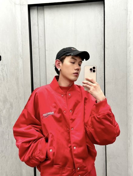 Balenciaga Political Campaign - Мужская куртка бомбер 4M_0610BA1 Balenciaga Political Campaign - Мужская куртка бомбер 4M_0610BA1