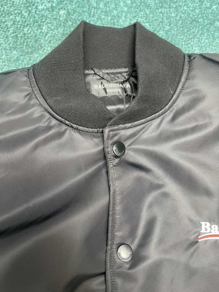 Balenciaga Political Campaign - Мужская куртка бомбер 4M_0610BA1 Balenciaga Political Campaign - Мужская куртка бомбер 4M_0610BA1