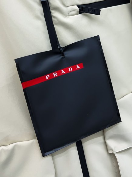 Prada - Мужская куртка пуховик DZ_2211PR9 Prada - Мужская куртка пуховик DZ_2211PR9