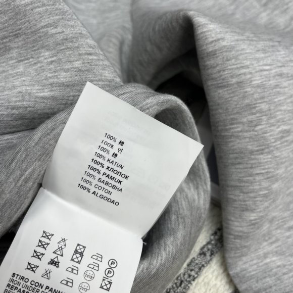 Prada - Женский спортивный костюм 3D_0712PR2 Prada - Женский спортивный костюм 3D_0712PR2