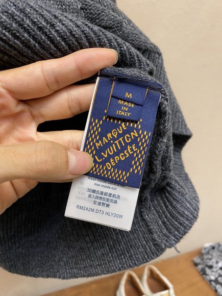 Louis Vuitton - Мужская кофта свитер DZ_1710LV7