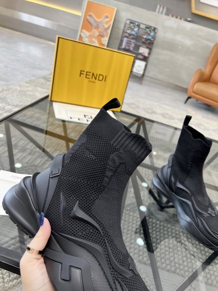 Fendi - Мужские кроссовки ботинки ED_3110FE1