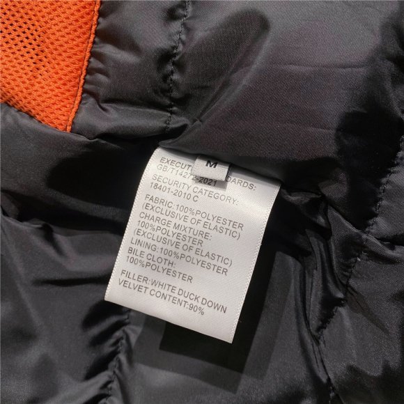 Ermenegildo Zegna - Мужская куртка пальто пуховик DZ_2211EZ10 Ermenegildo Zegna - Мужская куртка пальто пуховик DZ_2211EZ10