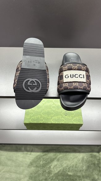 Gucci - Мужские шлепанцы сланцы A1_0706GU2