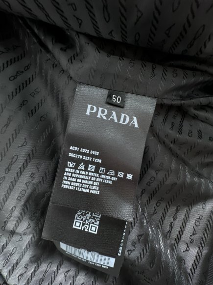 Prada - Мужская куртка ветровка DZ_2808PR6