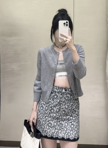 Chanel - Женская кашемировая кофта кардиган YE_2309CH2 Chanel - Женская кашемировая кофта кардиган YE_2309CH2