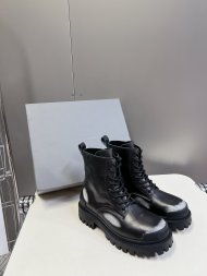 Balenciaga - Женский ботинки берцы ST3_0410BA3