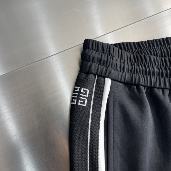 Givenchy - Мужские спортивные штаны TJ_0212GI2