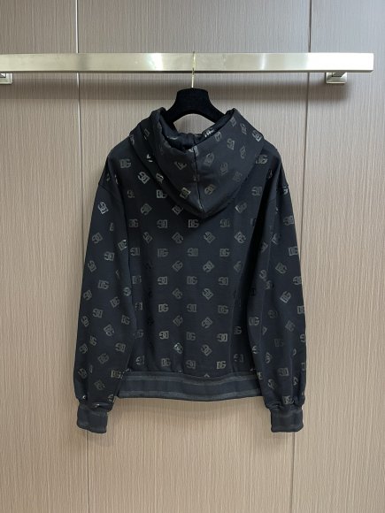 Dolce & Gabbana - Мужской спортивный костюм DZ_2009DG7 Dolce & Gabbana - Мужской спортивный костюм DZ_2009DG7