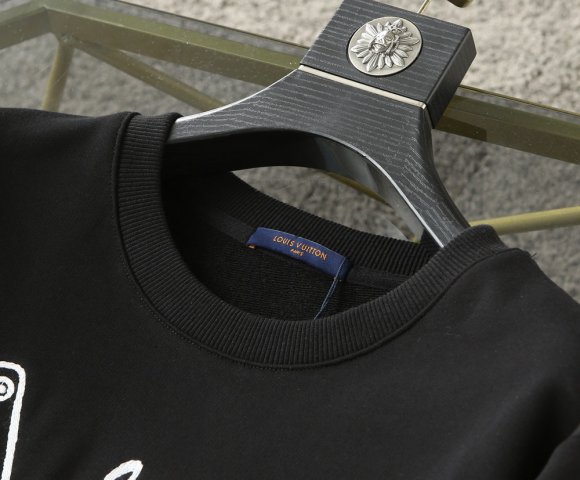 Louis Vuitton Doodles - Мужская кофта свитшот CF_0610LV3 Louis Vuitton Doodles - Мужская кофта свитшот CF_0610LV3