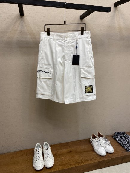 Louis Vuitton - Мужские шорты DZ_0205LV12 Louis Vuitton - Мужские шорты DZ_0205LV12