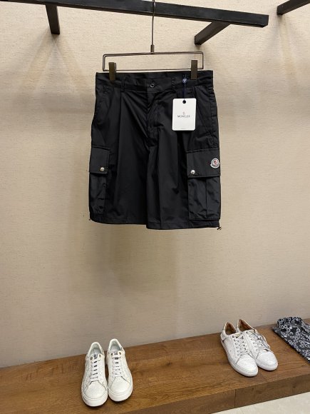 Moncler - Мужские шорты DZ_0706MO1 Moncler - Мужские шорты DZ_0706MO1