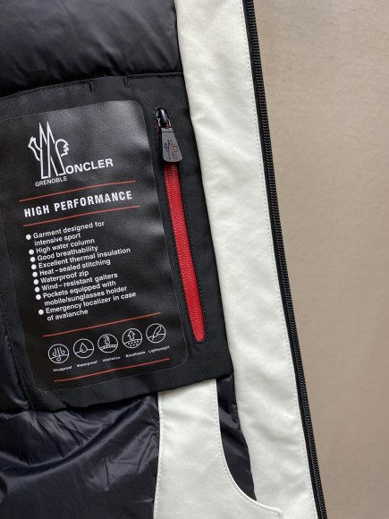 Moncler Grenoble - Мужская куртка пуховик DZ_1710MO10 Moncler Grenoble - Мужская куртка пуховик DZ_1710MO10