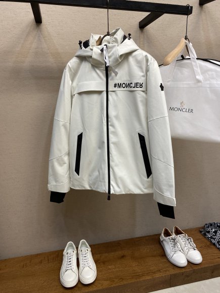 Moncler Grenoble - Мужская куртка пуховик DZ_1710MO10 Moncler Grenoble - Мужская куртка пуховик DZ_1710MO10