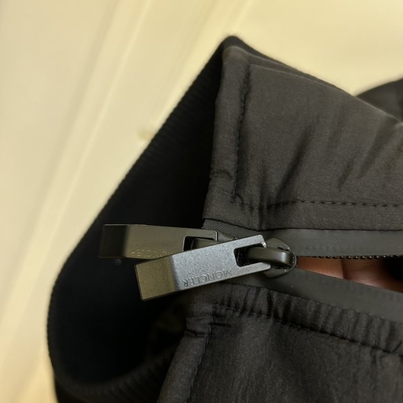 Moncler- Мужская куртка бомбер пуховик KN_1811MO3