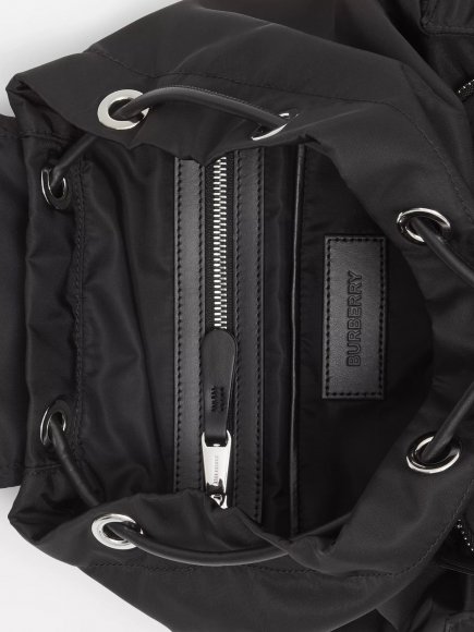 Burberry Сумка рюкзак BU_2112BU2 Burberry Сумка рюкзак BU_2112BU2