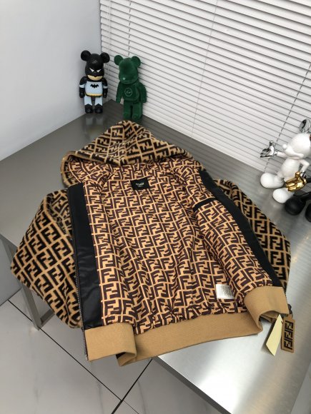 Fendi - Мужская кофта куртка DZ_2012FE2 Fendi - Мужская кофта куртка DZ_2012FE2