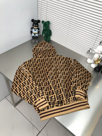 Fendi - Мужская кофта куртка DZ_2012FE2 Fendi - Мужская кофта куртка DZ_2012FE2