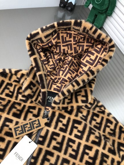 Fendi - Мужская кофта куртка DZ_2012FE2 Fendi - Мужская кофта куртка DZ_2012FE2