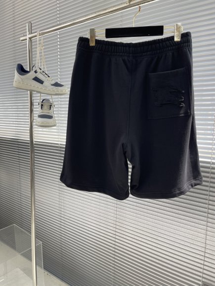 Burberry - Мужские шорты DZ_2706BU10 Burberry - Мужские шорты DZ_2706BU10