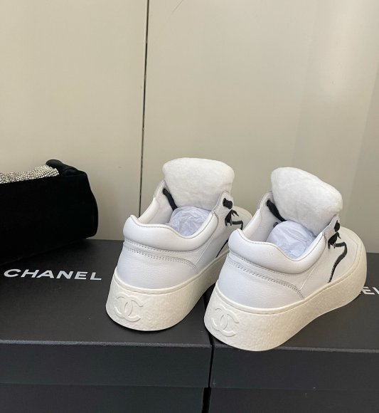 Chanel - Женские кроссовки кеды ST3_0410CH5