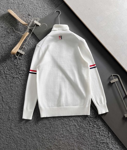 Moncler - Мужская кофта свитер CF_0610MO5 Moncler - Мужская кофта свитер CF_0610MO5