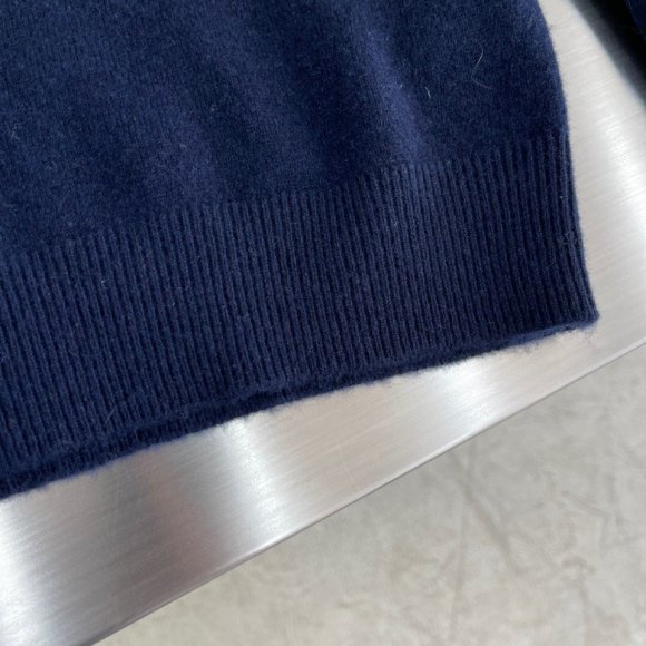 Ermenegildo Zegna - Мужская шерстяная кофта свитер AH_0701EZ7 Ermenegildo Zegna - Мужская шерстяная кофта свитер AH_0701EZ7