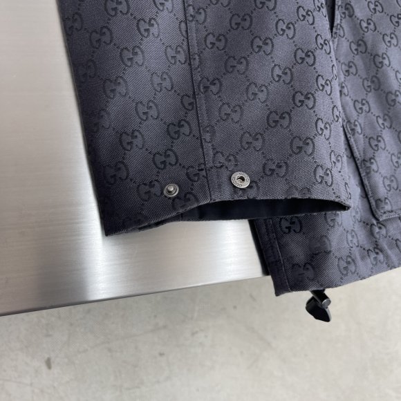 Gucci - Мужская двусторонняя куртка ветровка TJ_1508GU3