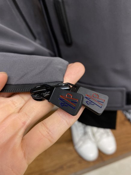 Moncler  Grenoble - Мужская куртка пуховик DZ_1810MO2