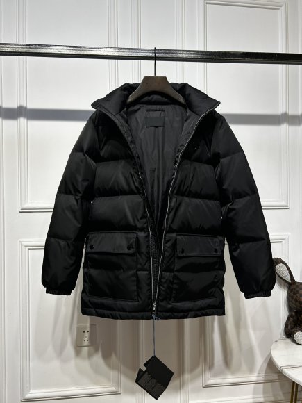 Prada - Мужская куртка пальто пуховик KN_1811PR5 Prada - Мужская куртка пальто пуховик KN_1811PR5