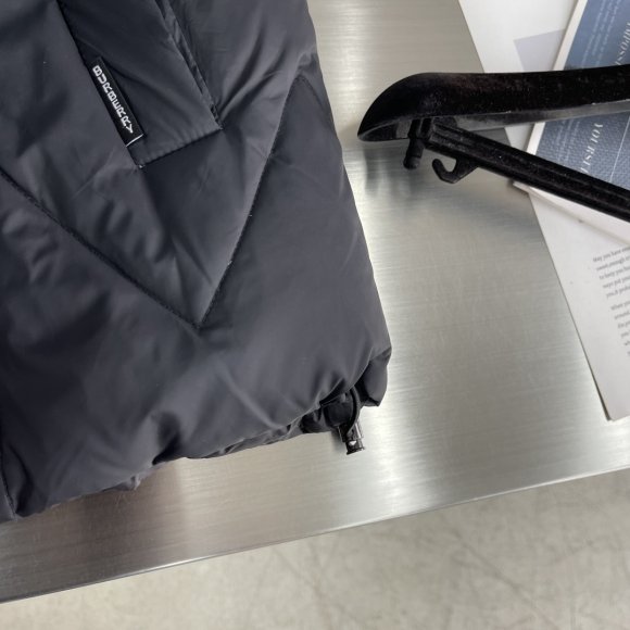 Burberry - Мужская куртка пуховик TJ_0212BU5 Burberry - Мужская куртка пуховик TJ_0212BU5