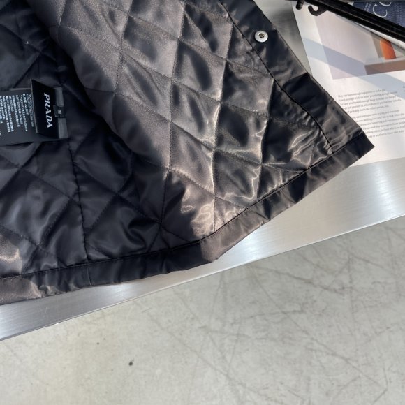 Prada - Мужская куртка рубашка ветровка TJ_1912PR2 Prada - Мужская куртка рубашка ветровка TJ_1912PR2